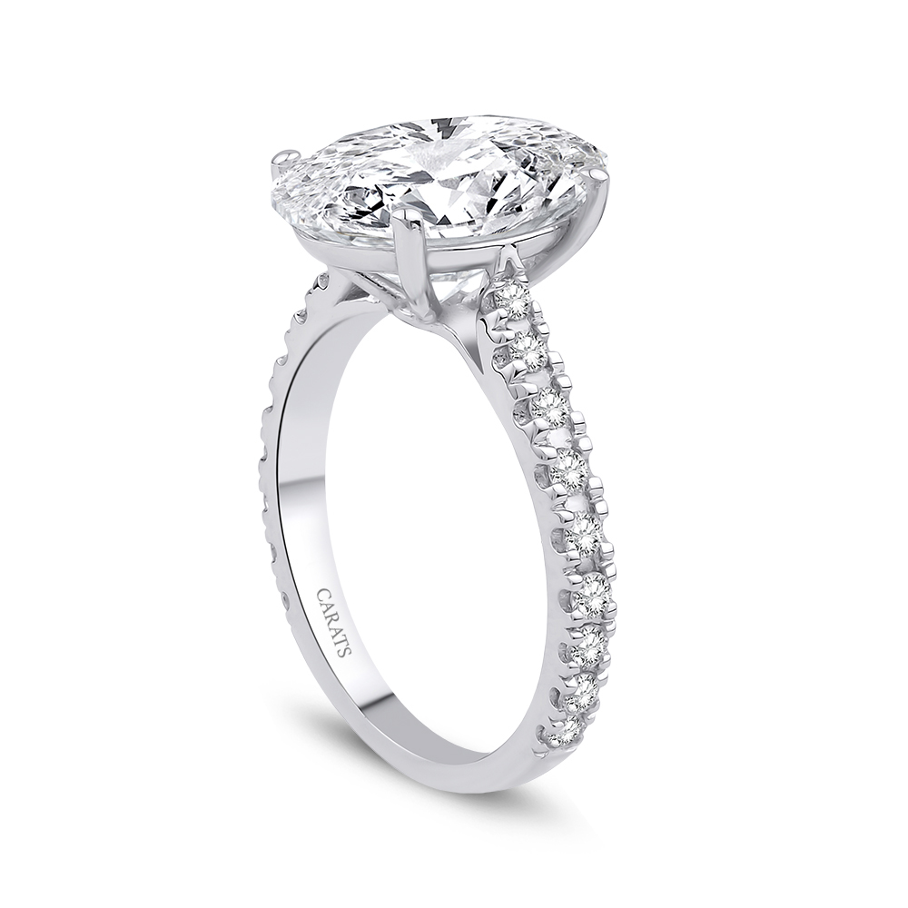 5.50 karat Oval Pırlanta Yüzük